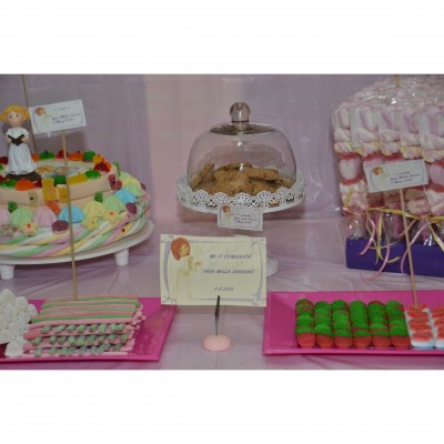 communion-table-girl-24-diners