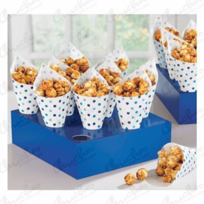 blue-snack-cones-with-box