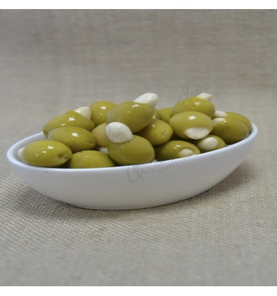 Olives stuffed with almonds 220 g